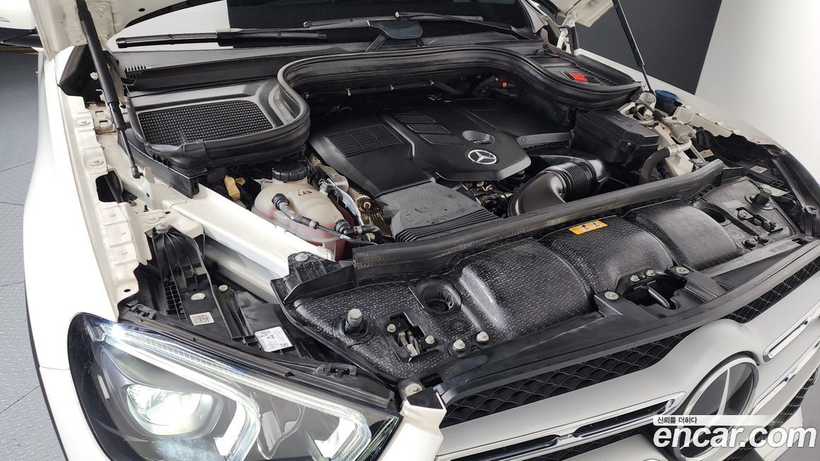 Mercedes-Benz GLE-Class 2021