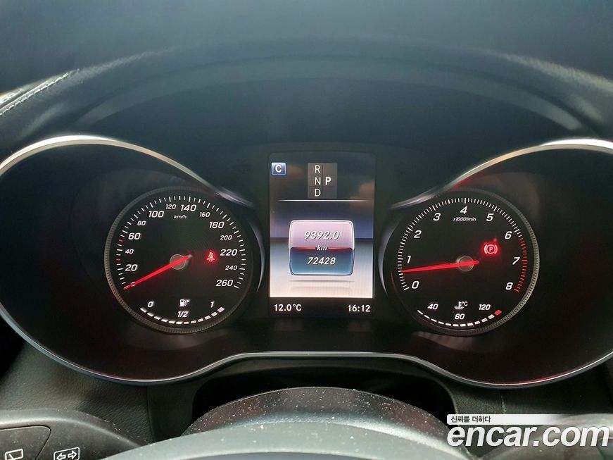 Mercedes-Benz GLC-Class 2019