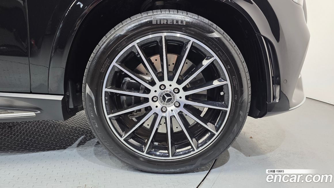 Mercedes-Benz GLE-Class 2023