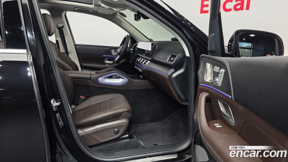 Mercedes-Benz GLE-Class 2023