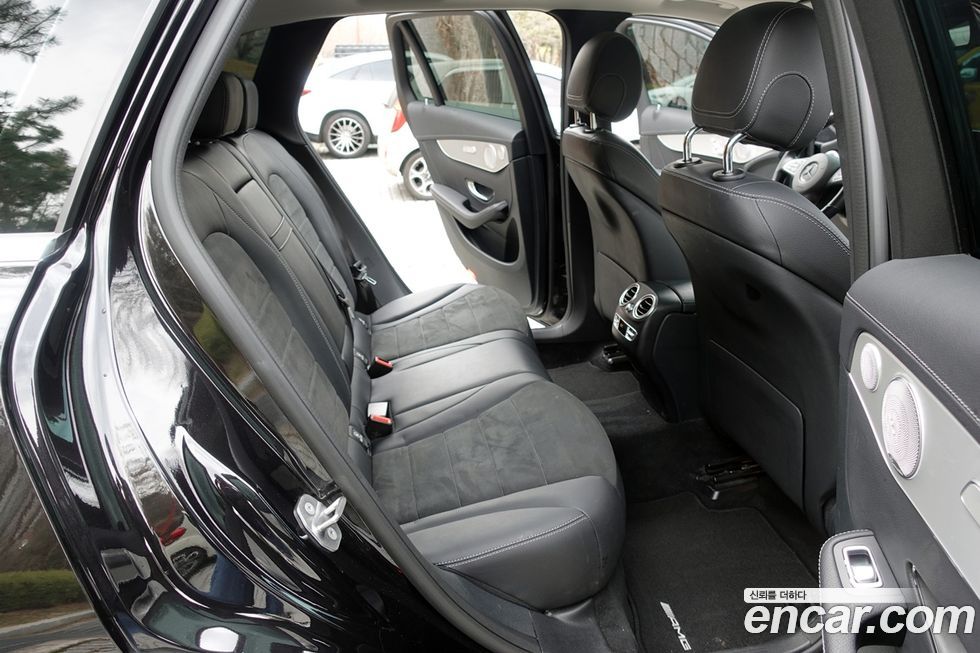 Mercedes-Benz GLC-Class 2019