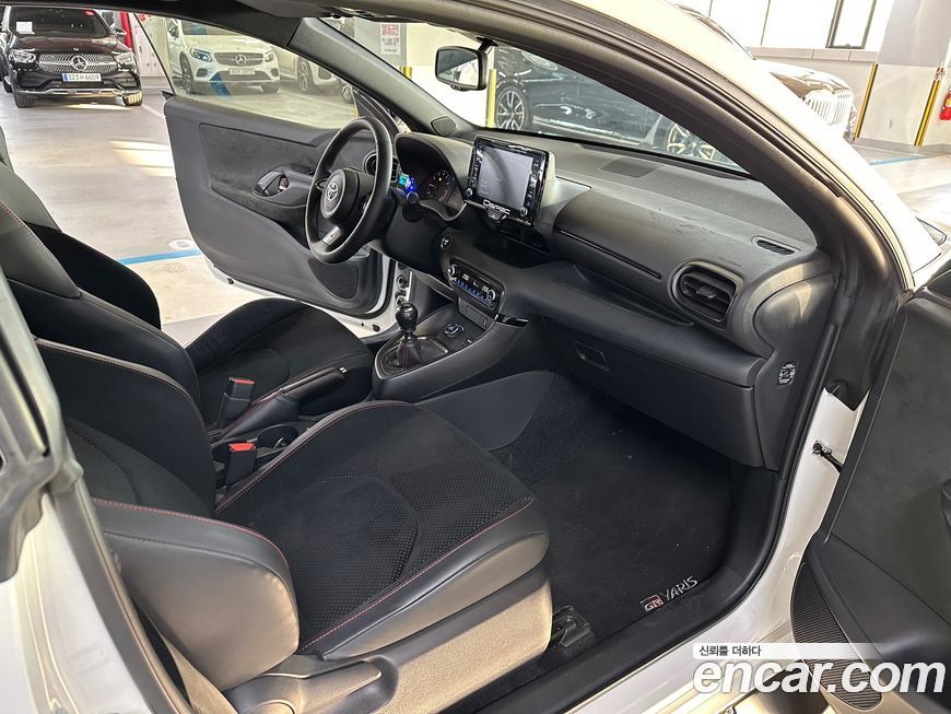 Toyota Yaris(Vitz) 2021