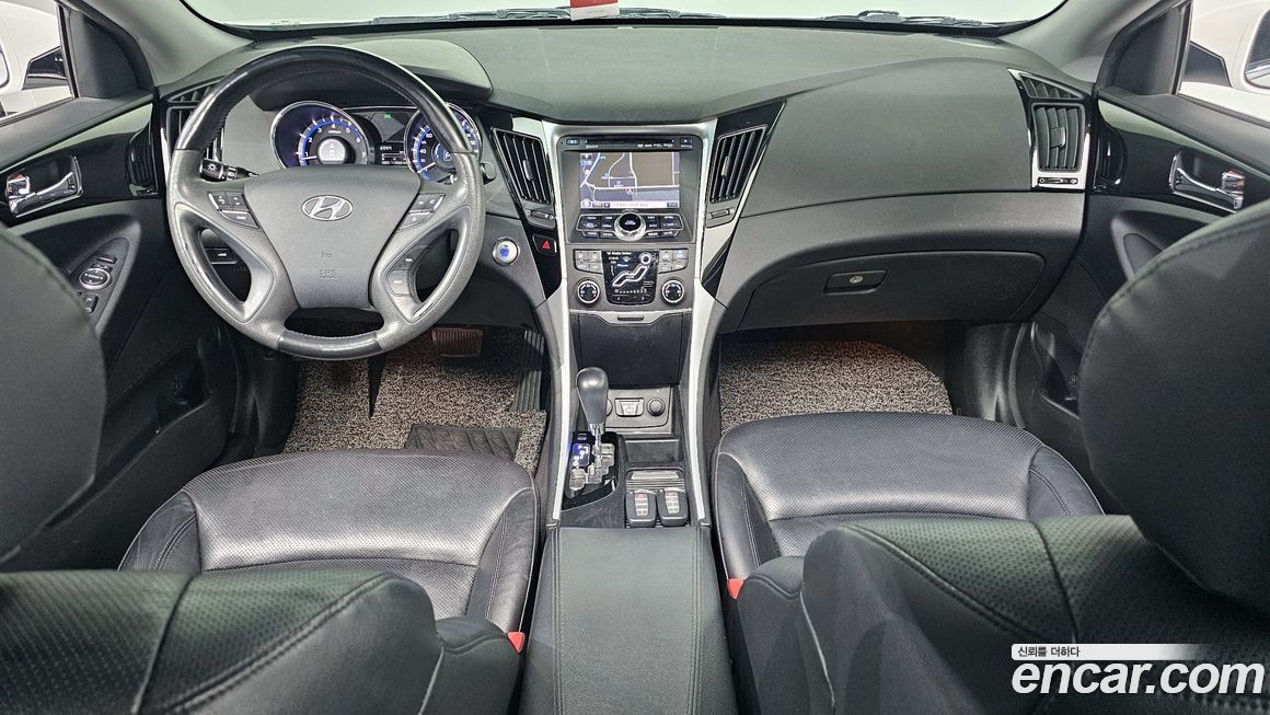 Hyundai Sonata 2011