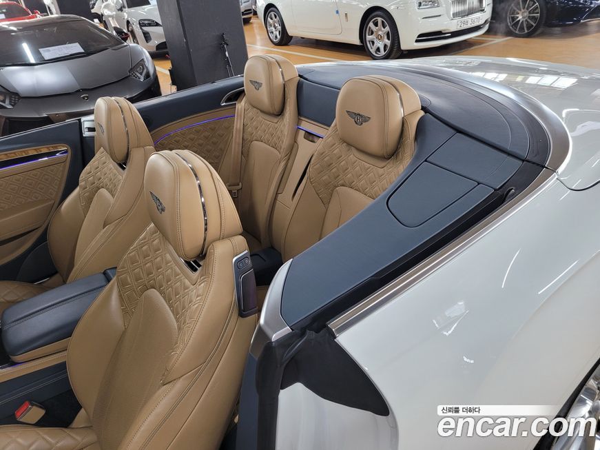 Bentley Continental 2020