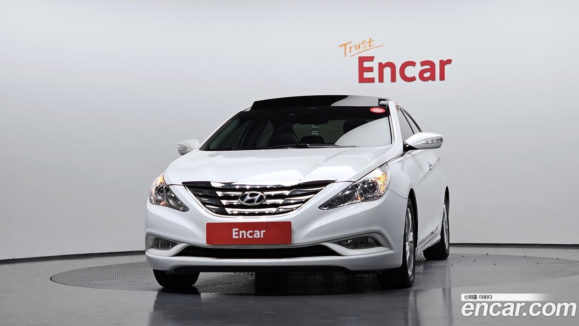 Hyundai Sonata 2011