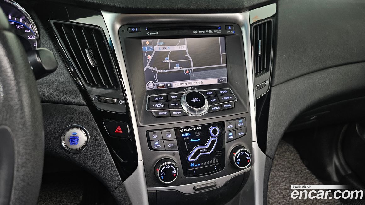 Hyundai Sonata 2011