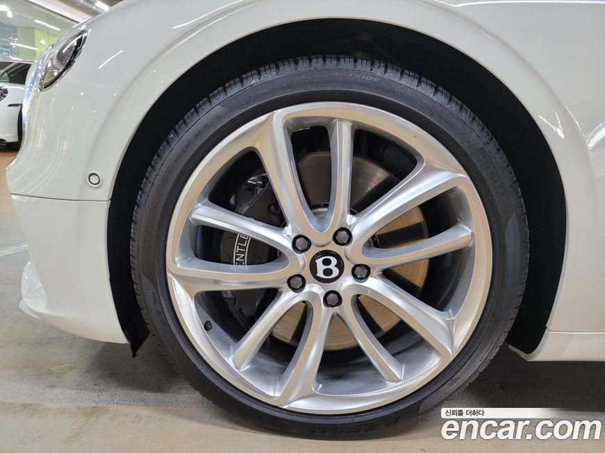 Bentley Continental 2020