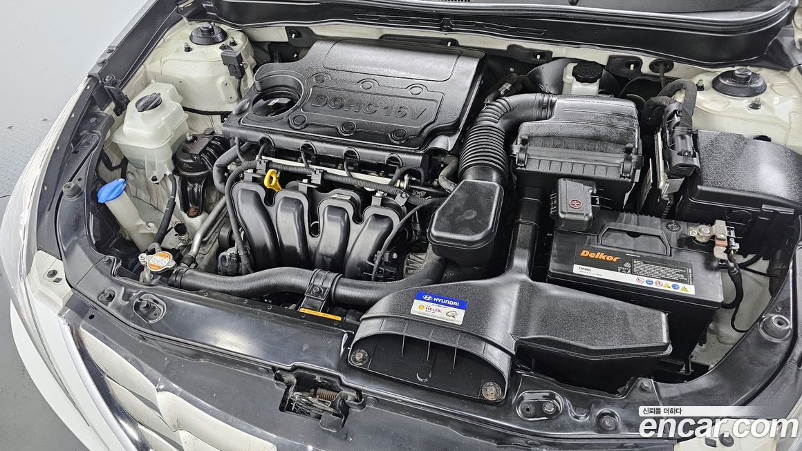 Hyundai Sonata 2011
