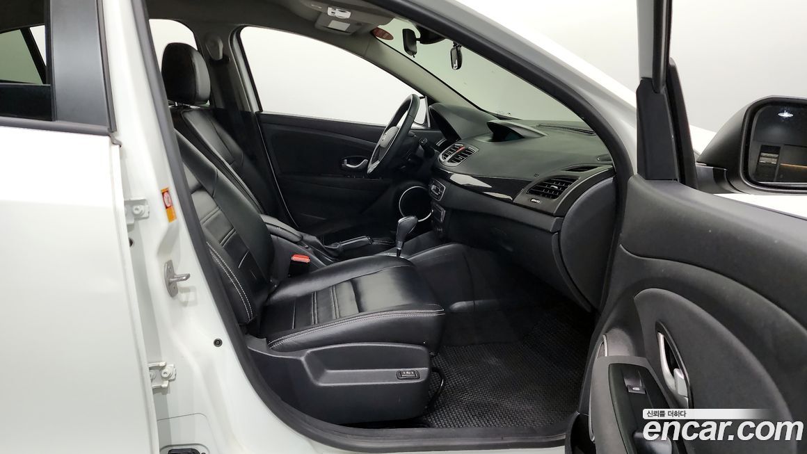 Renault-KoreaSamsung SM3 2015