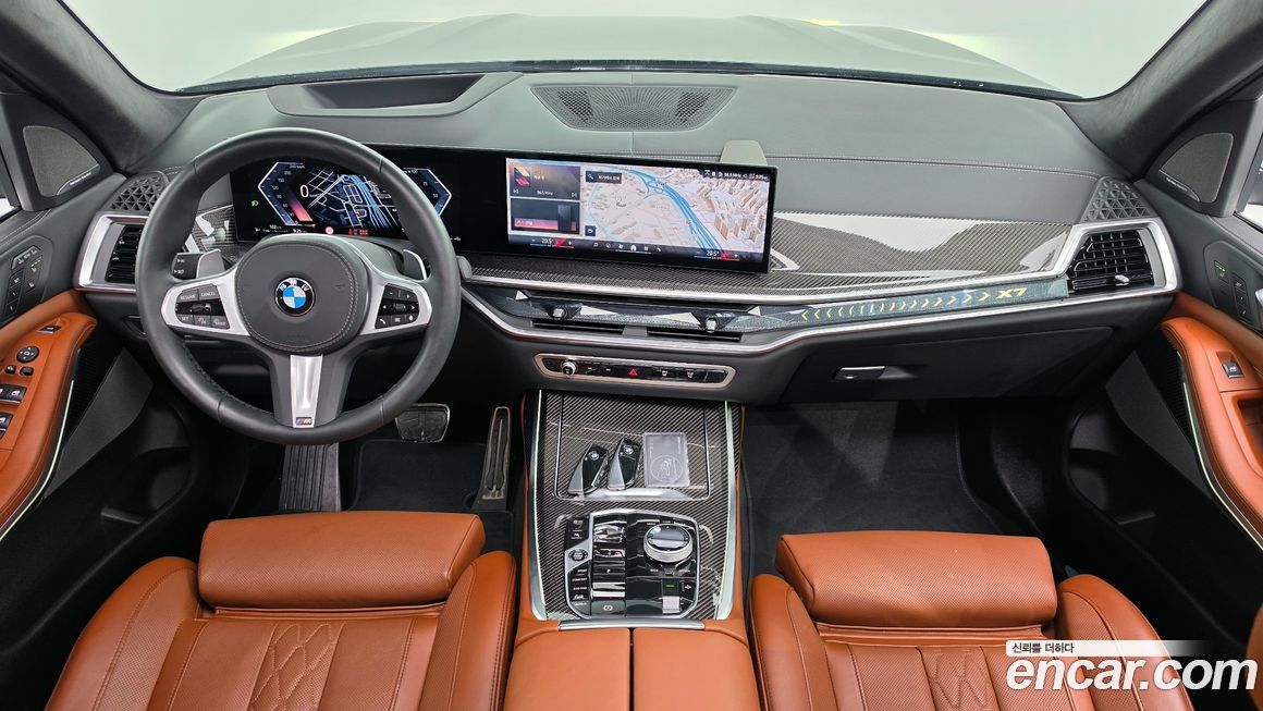 BMW X7 2025
