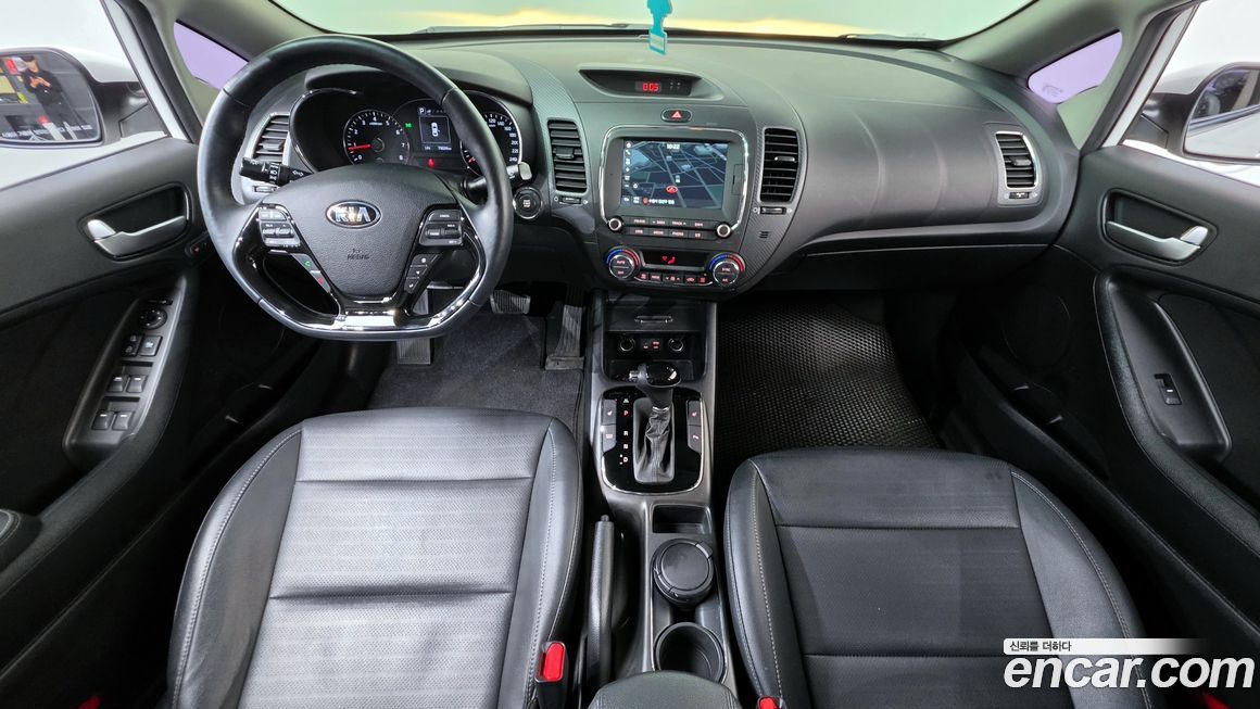 Kia K3 2016