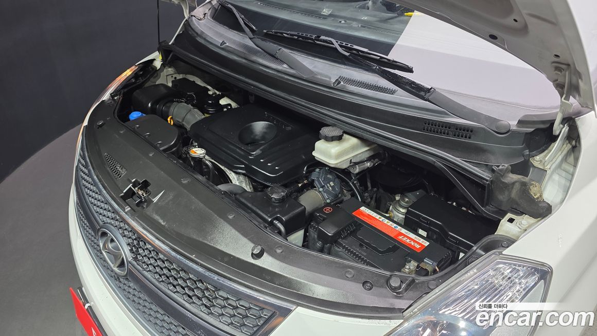 Hyundai Starex 2016