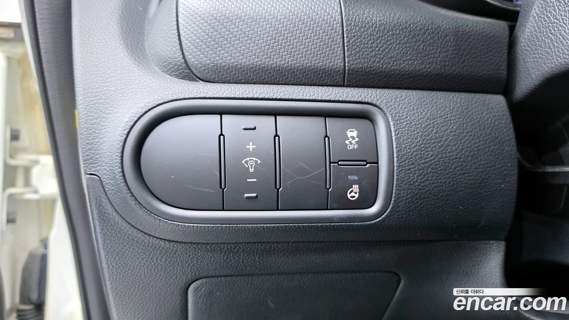 Kia K3 2016