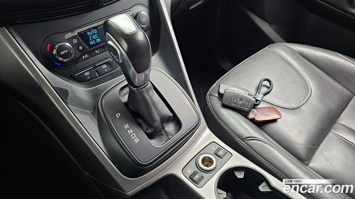 Ford Kuga 2016