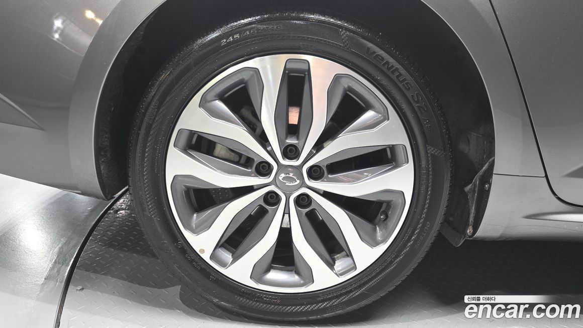 Renault-KoreaSamsung SM6 2016