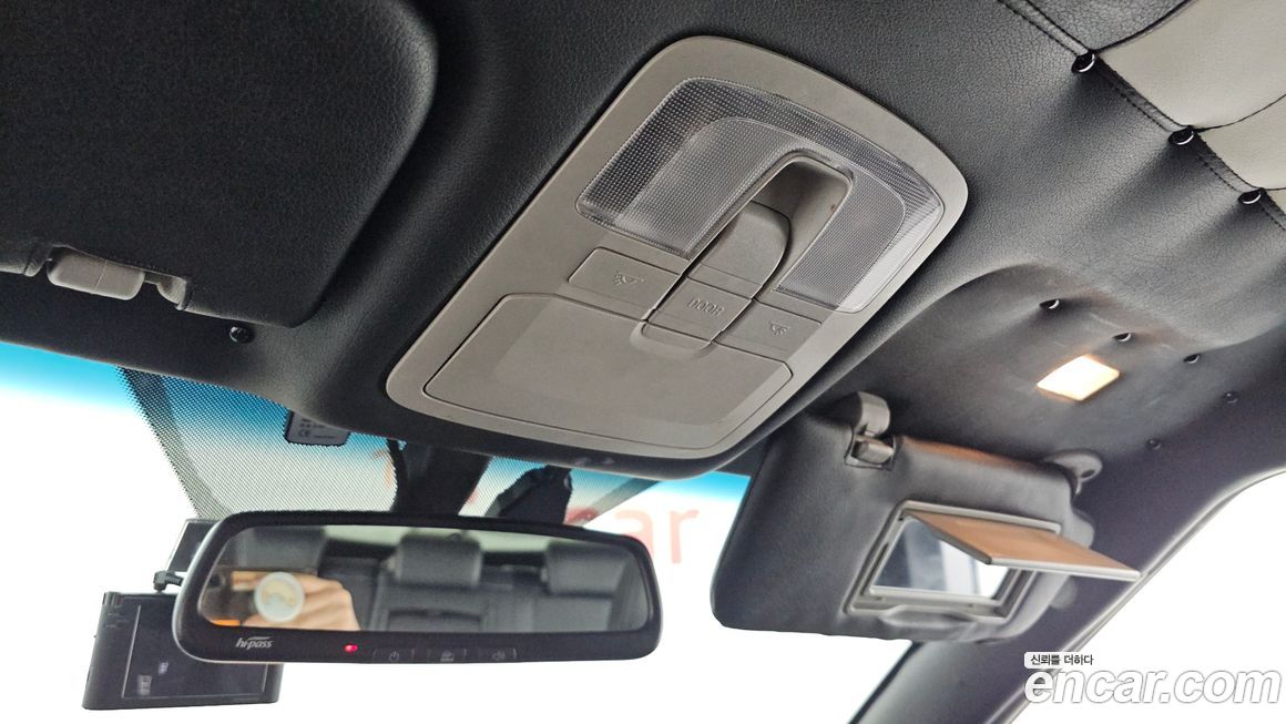 KG_Mobility_Ssangyong TIBOLI 2017