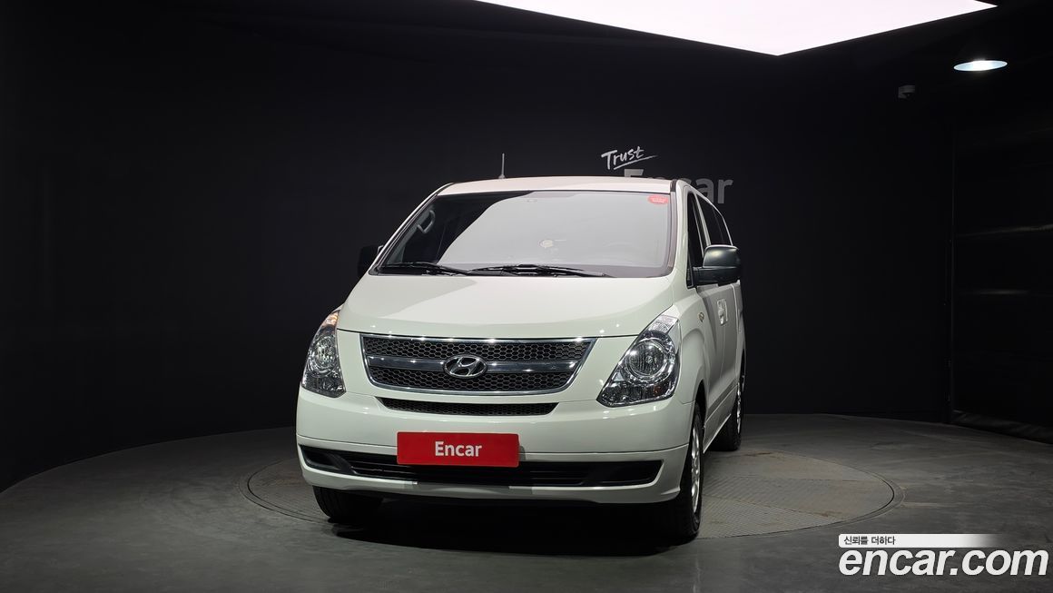 Hyundai Starex 2016
