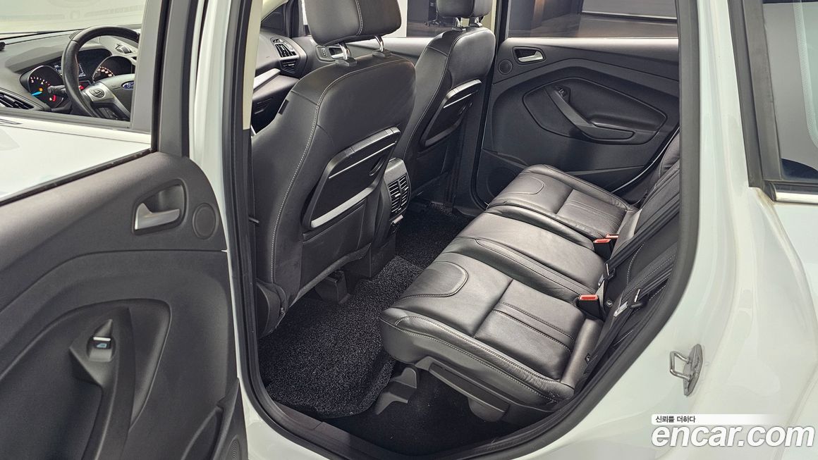 Ford Kuga 2016