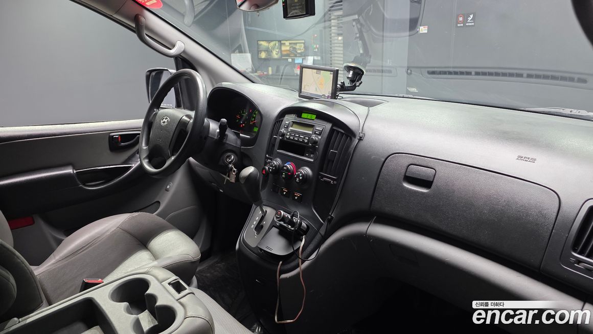 Hyundai Starex 2016