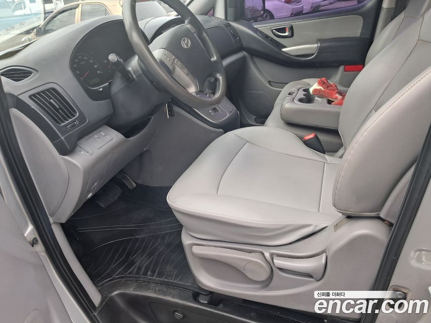 Hyundai Starex 2015