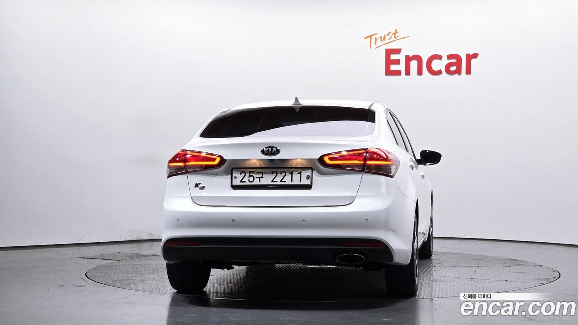Kia K3 2018