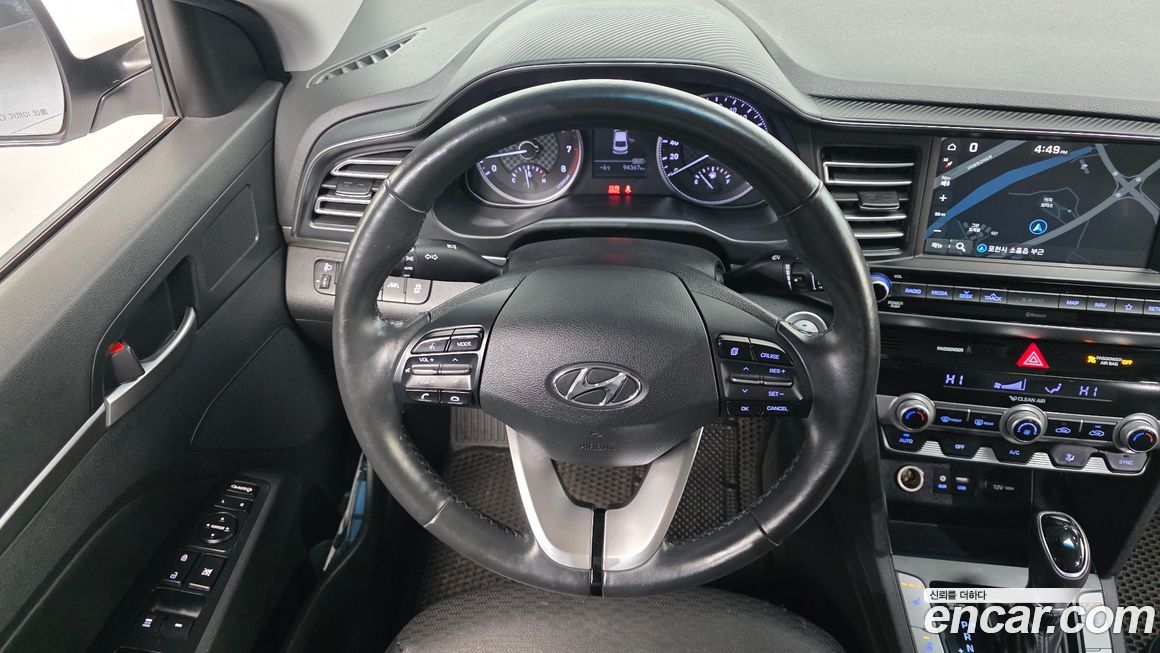 Hyundai AVANTE 2019