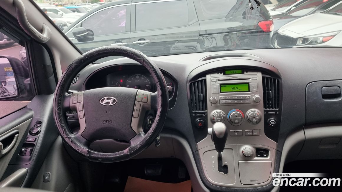 Hyundai Starex 2015