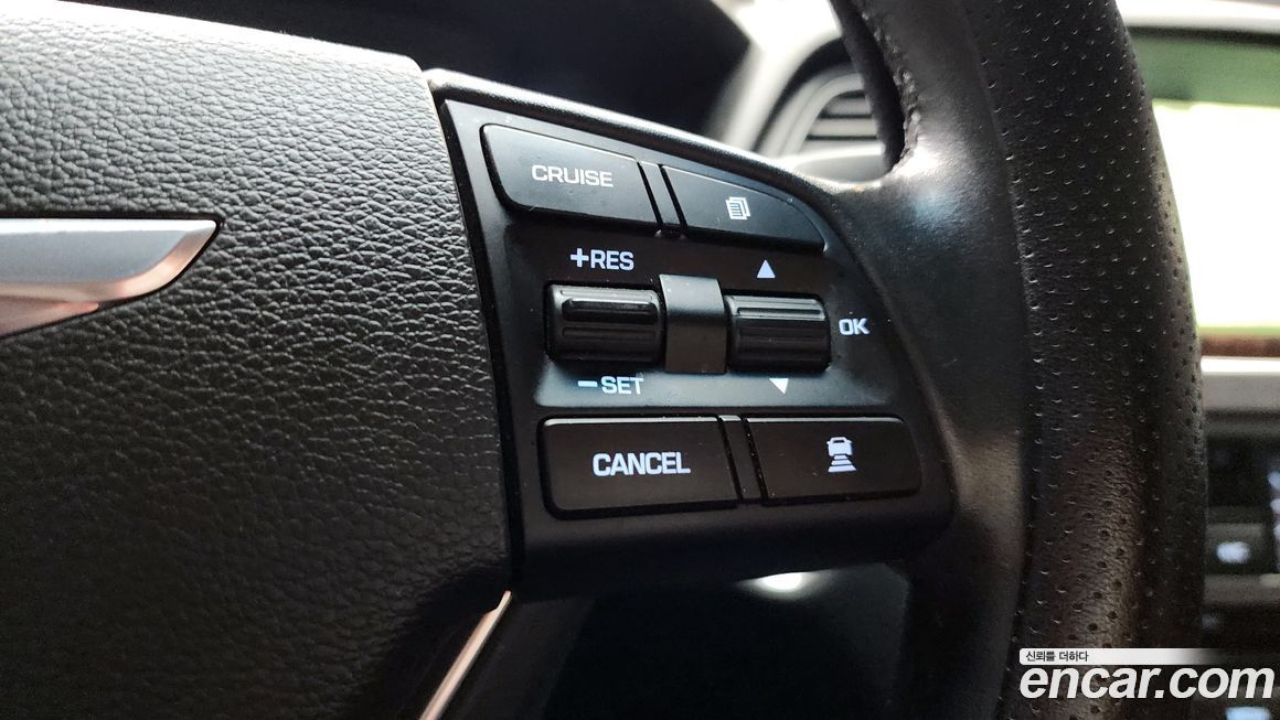 Hyundai Genesis 2015