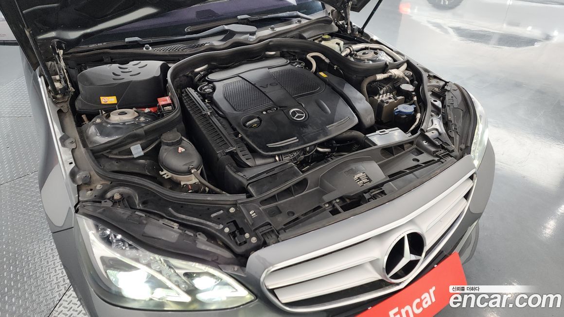 Mercedes-Benz E-Class 2016