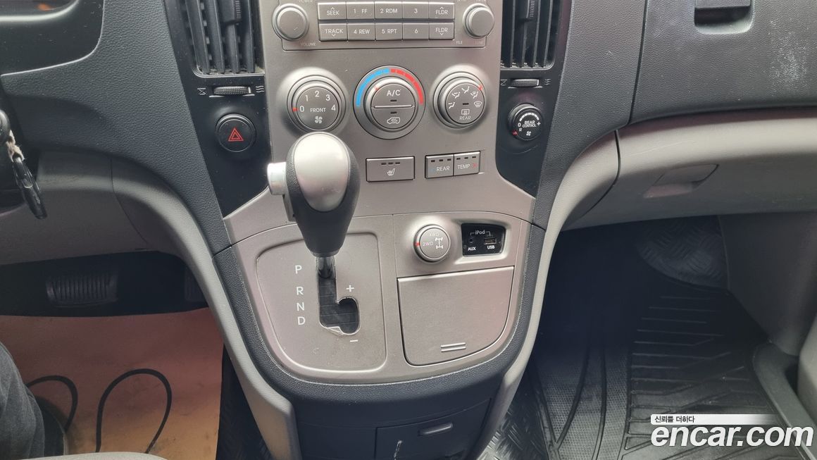 Hyundai Starex 2015