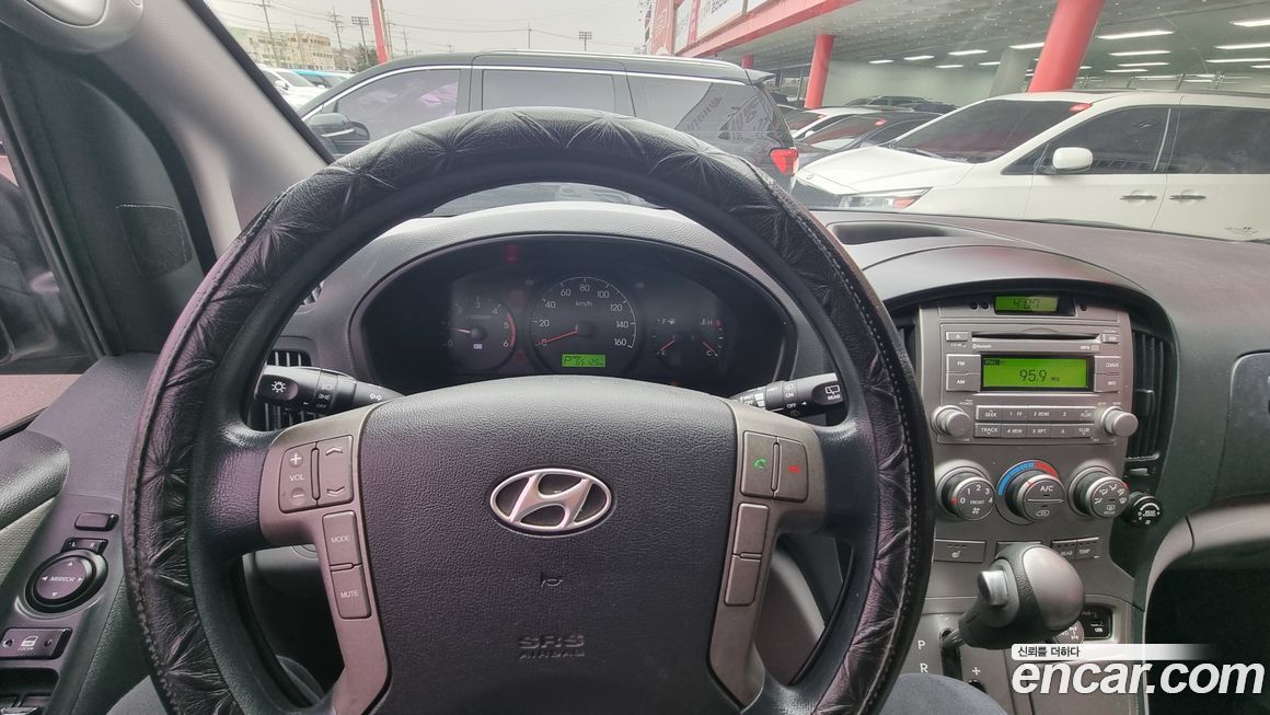 Hyundai Starex 2015
