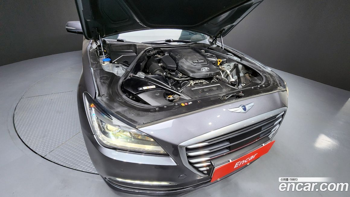 Hyundai Genesis 2015