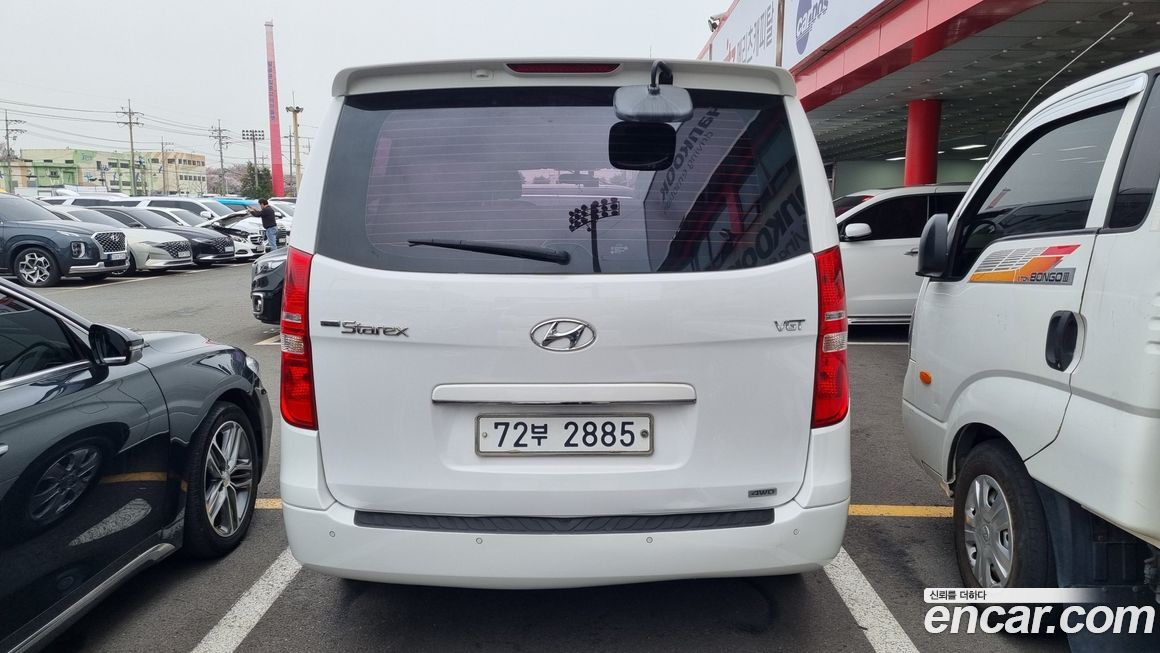 Hyundai Starex 2015