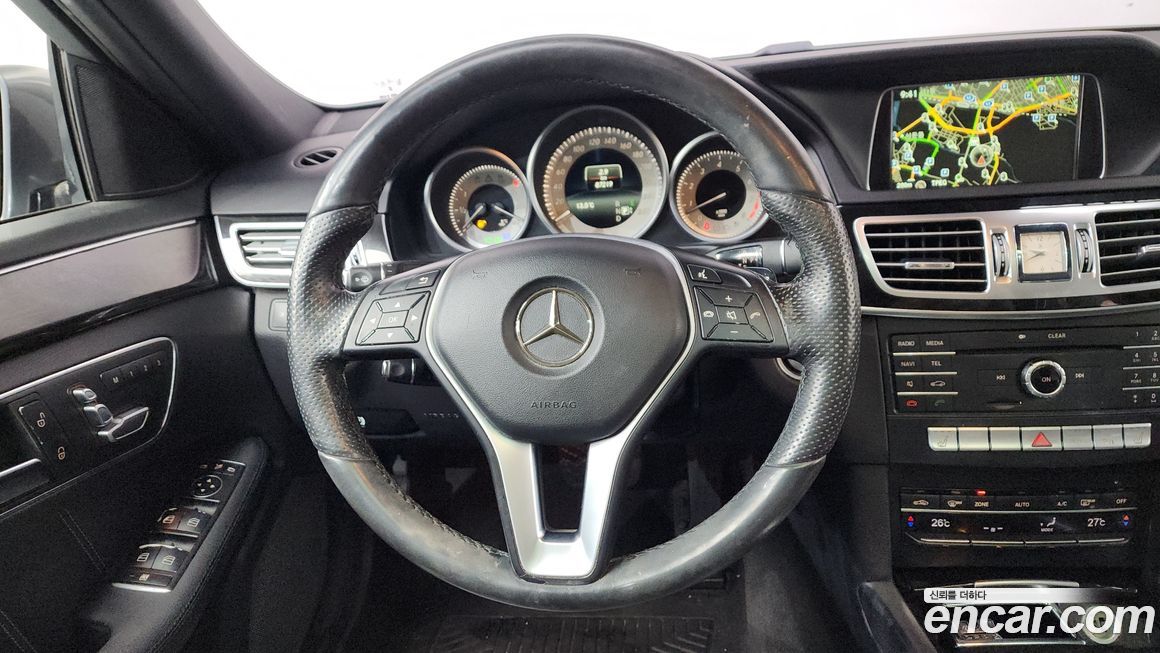 Mercedes-Benz E-Class 2016