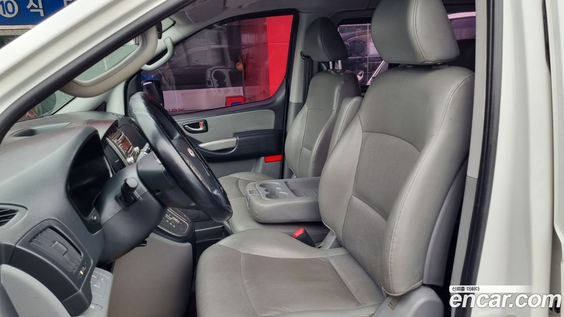 Hyundai Starex 2015