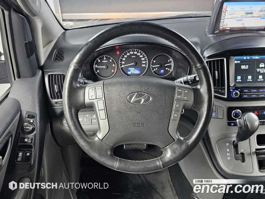 Hyundai Starex 2021
