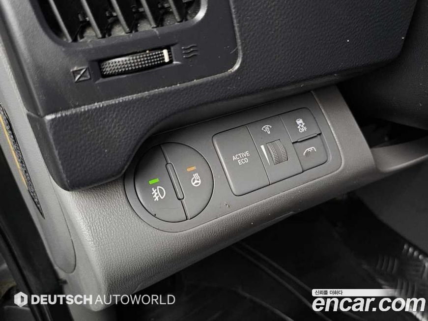 Hyundai Starex 2021