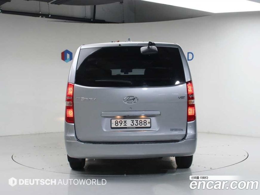 Hyundai Starex 2021