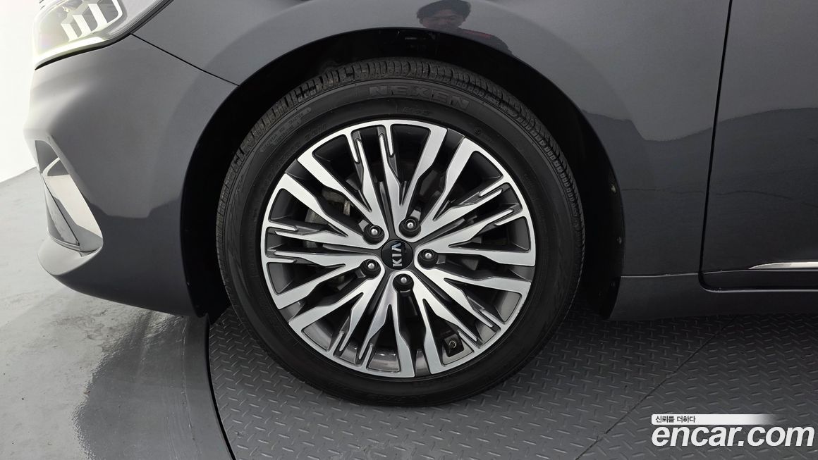 Kia K7 2020