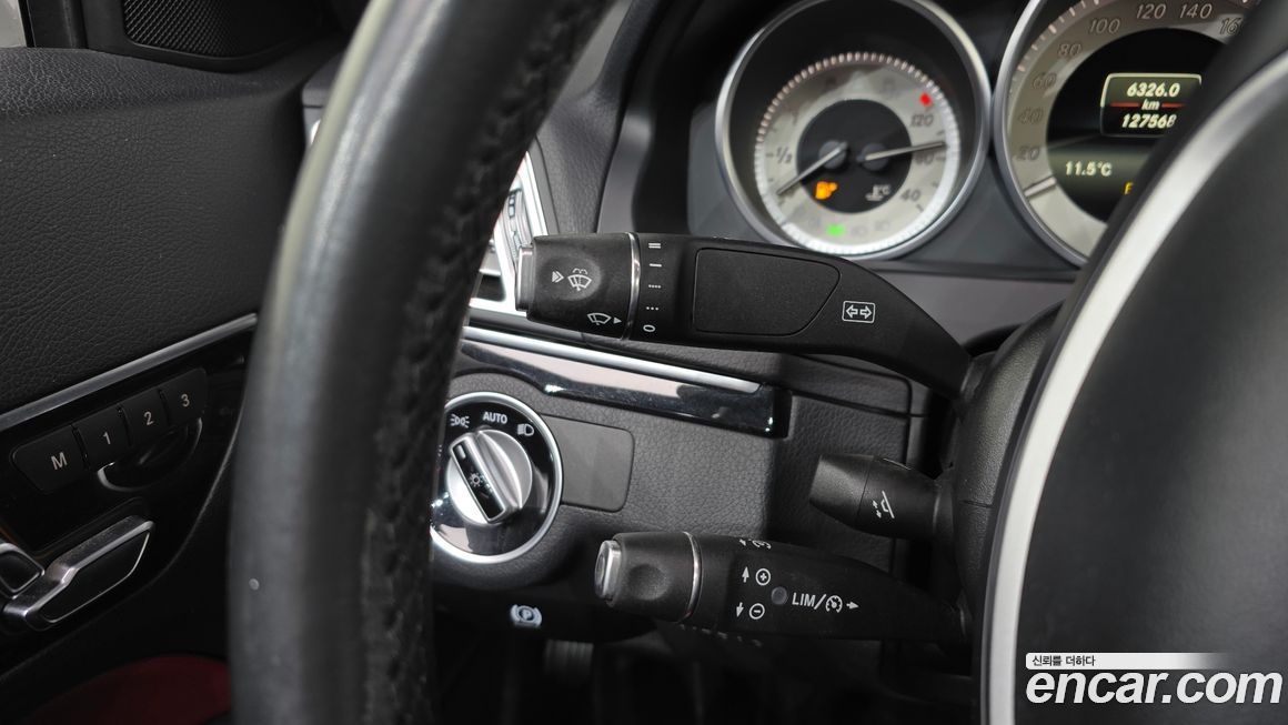 Mercedes-Benz E-Class 2015