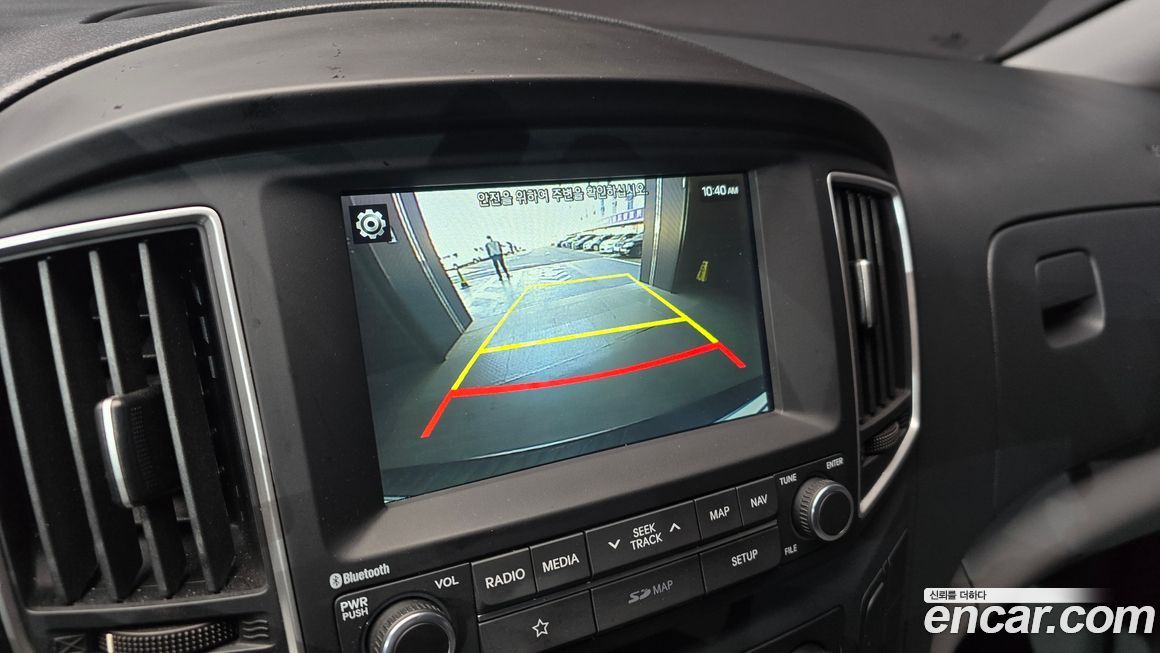 Hyundai Starex 2019