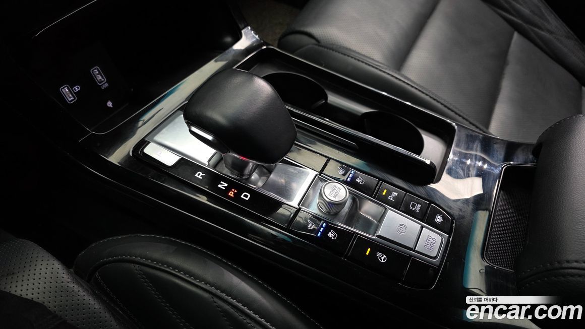 Kia K7 2020