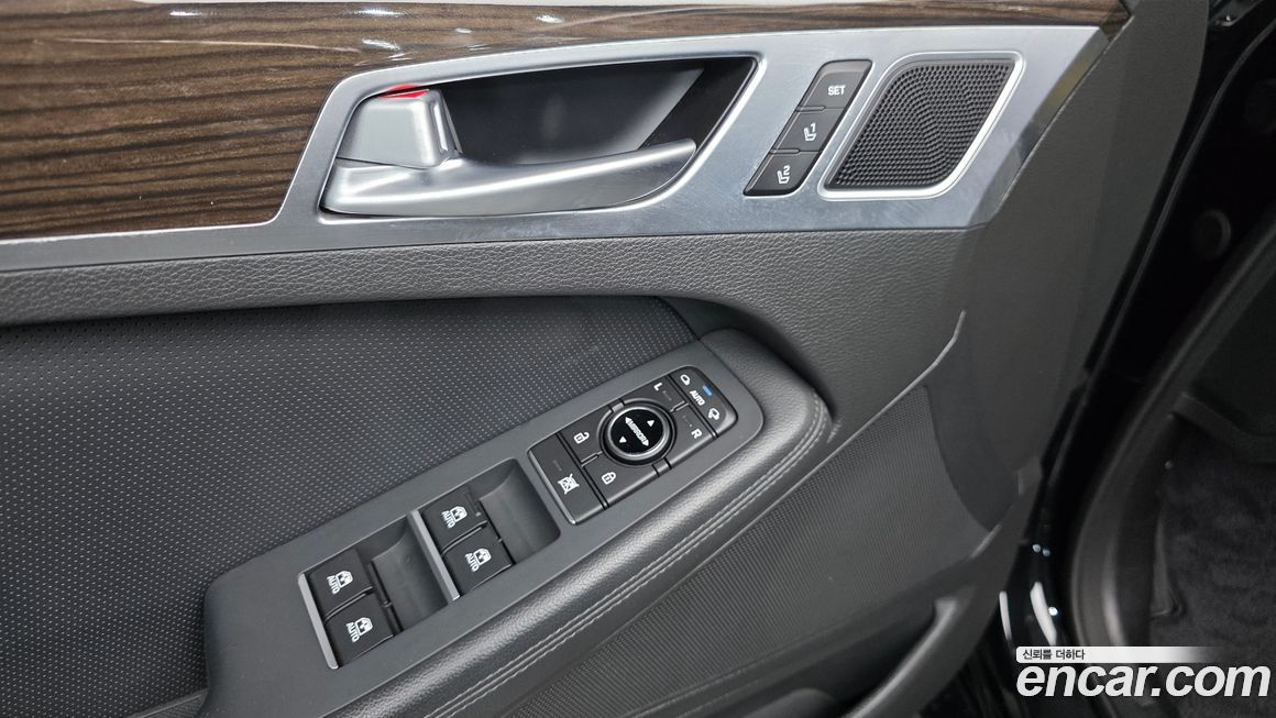 Genesis G80 2017