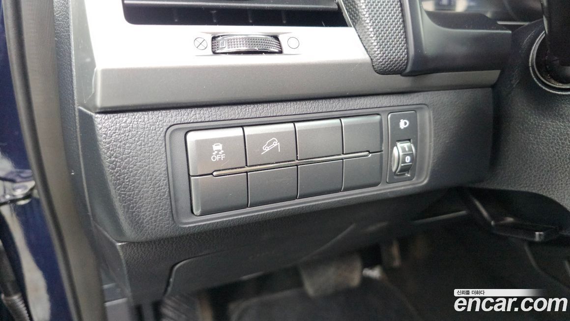 KG_Mobility_Ssangyong Rexton 2019