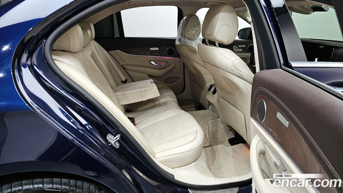 Mercedes-Benz E-Class 2017