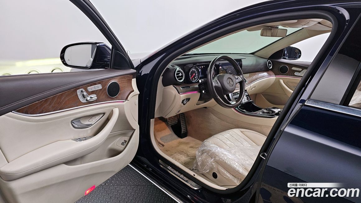 Mercedes-Benz E-Class 2017