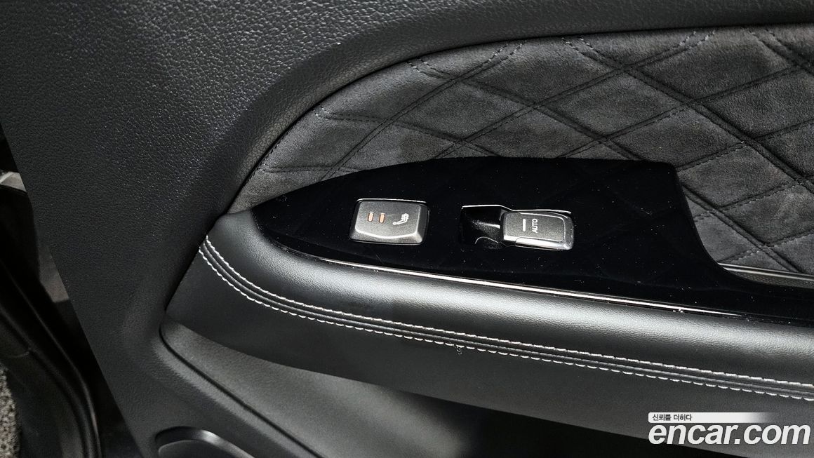 KG_Mobility_Ssangyong Rexton 2020