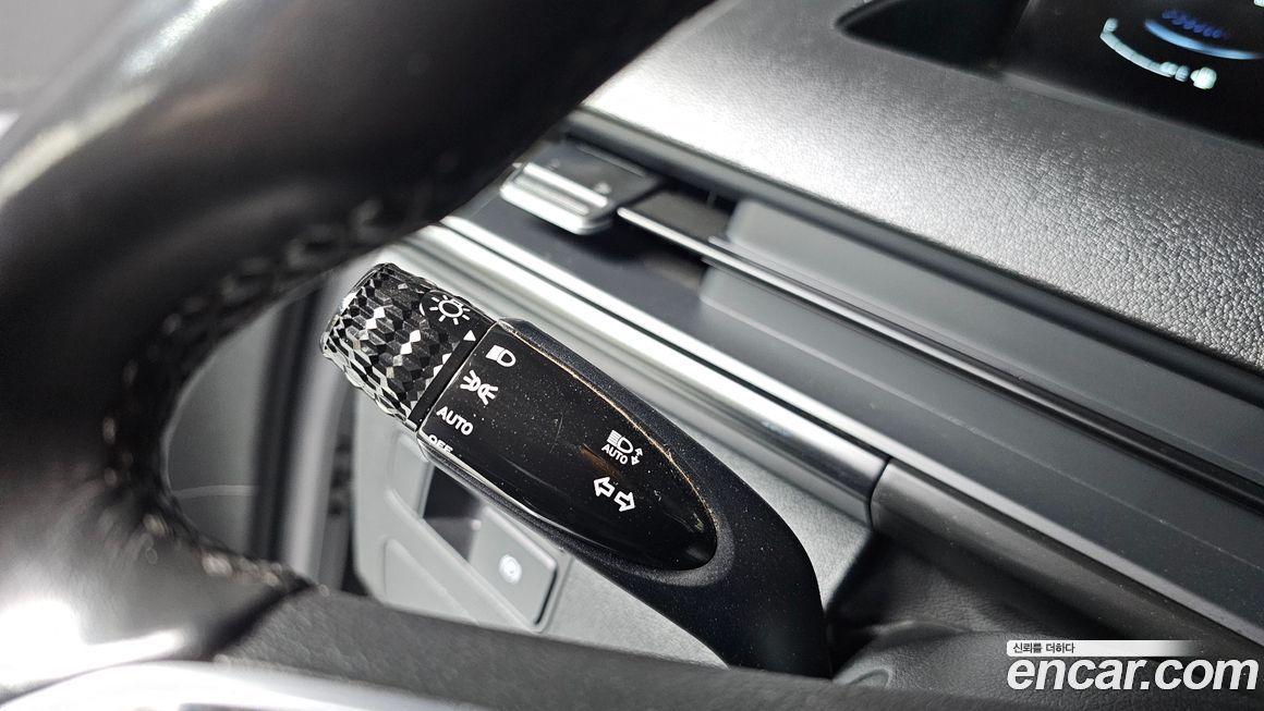 Hyundai Staria 2023