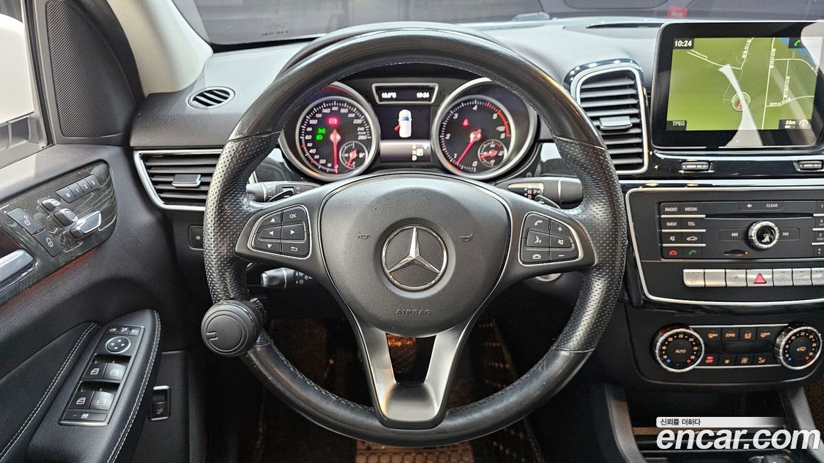 Mercedes-Benz GLE-Class 2017