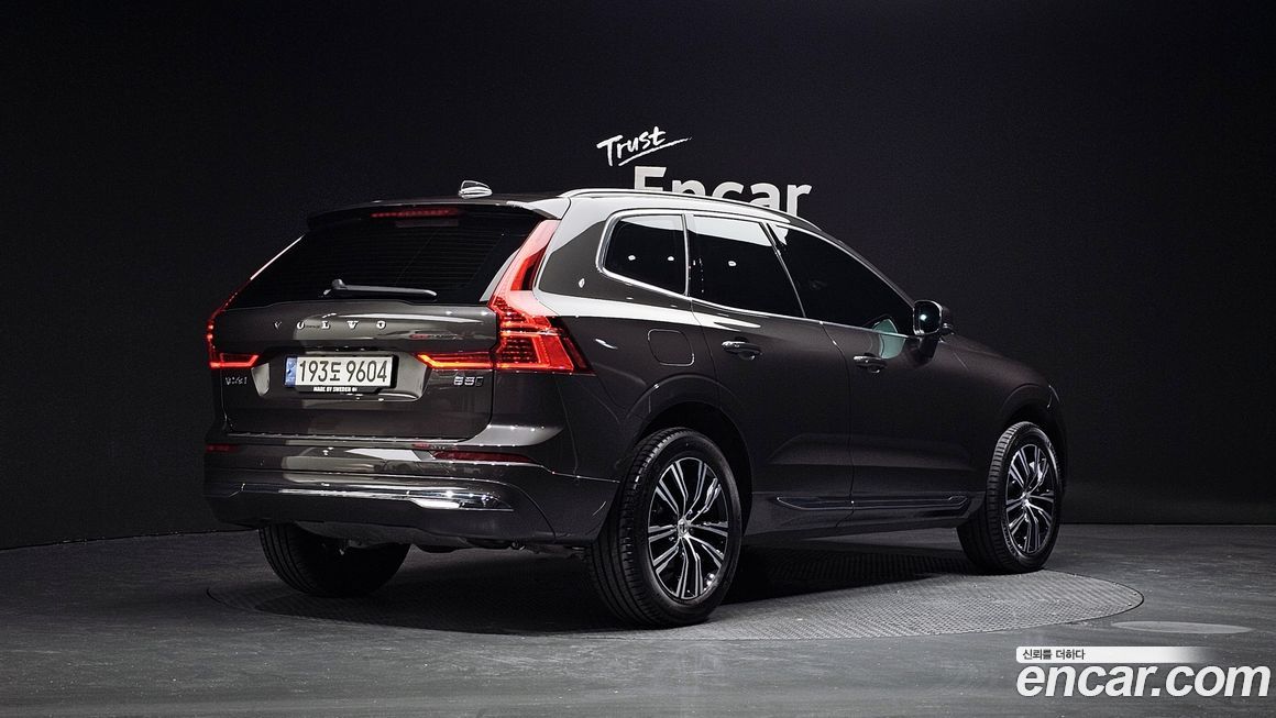 Volvo XC60 2022